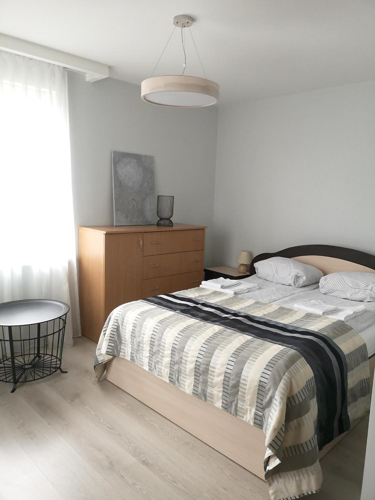 Plunges Gatves 18 Apartamentai Telšiai Екстериор снимка